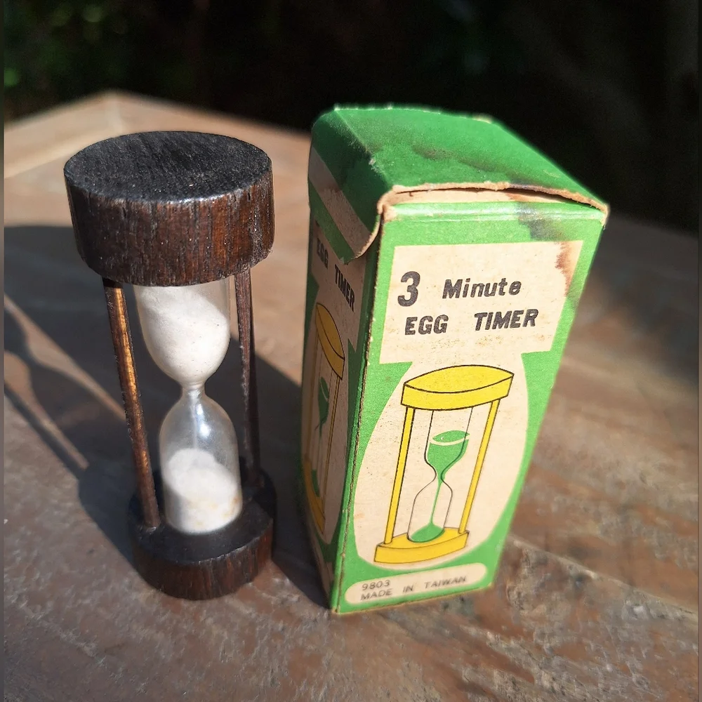 Vintage Egg Timer Wooden Hourglass MCM 1950s with original box 3 Minute Mini